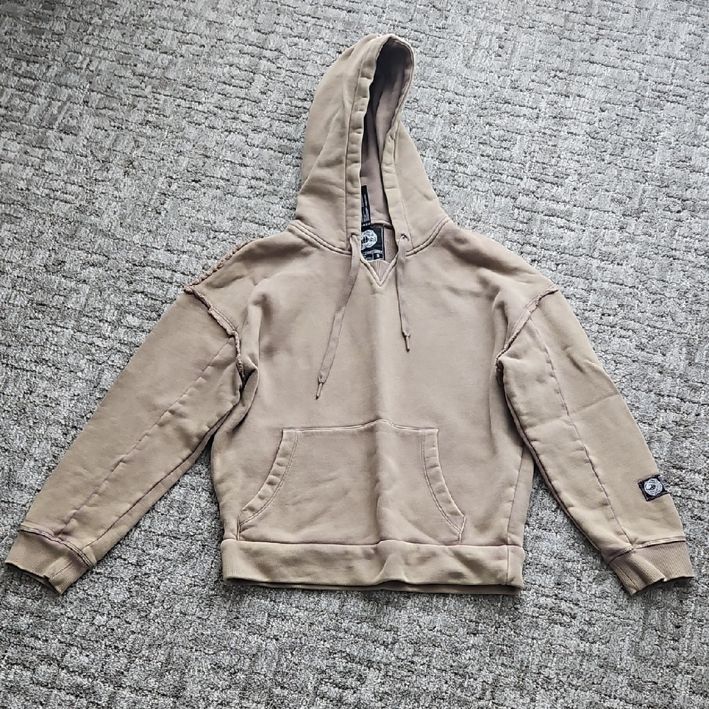 Alphalete Beige Hoodie